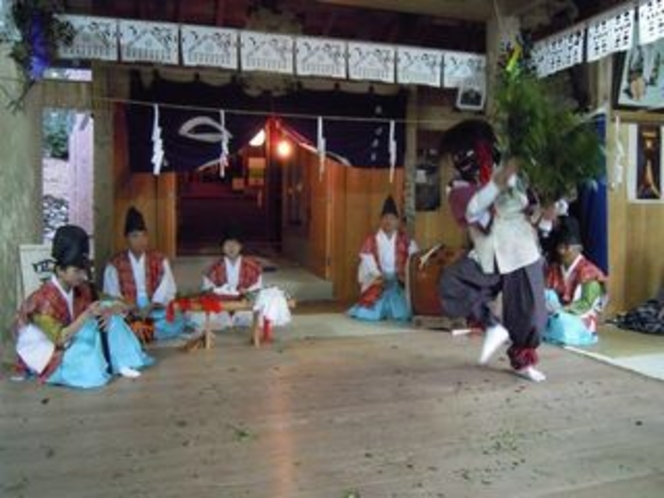 仁淀川町下名野川地区　二所神社　名野川磐門神楽の奉納６