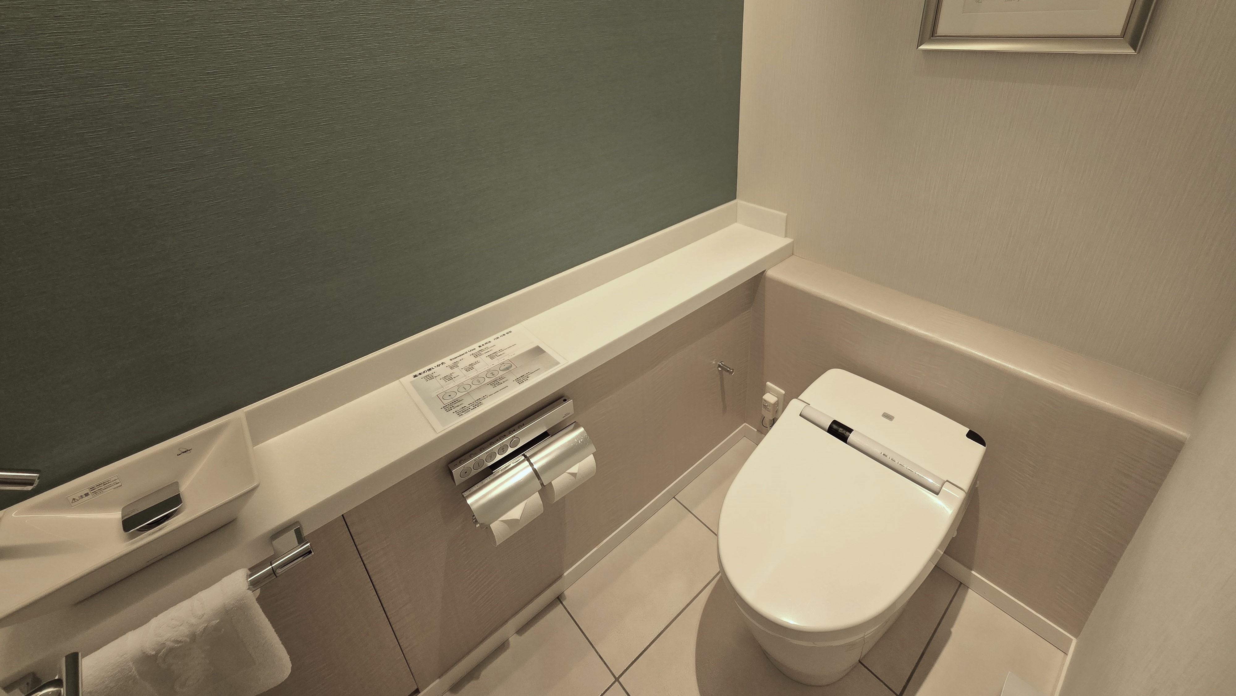 □【客室】デラックスツインルーム　44.1平米