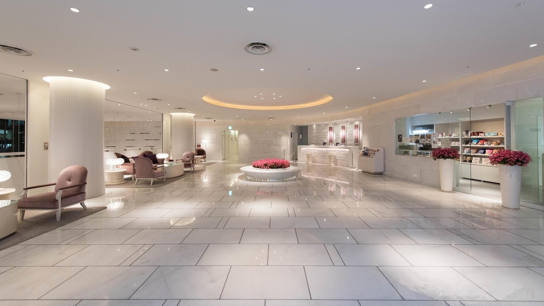 □２階　ロビー