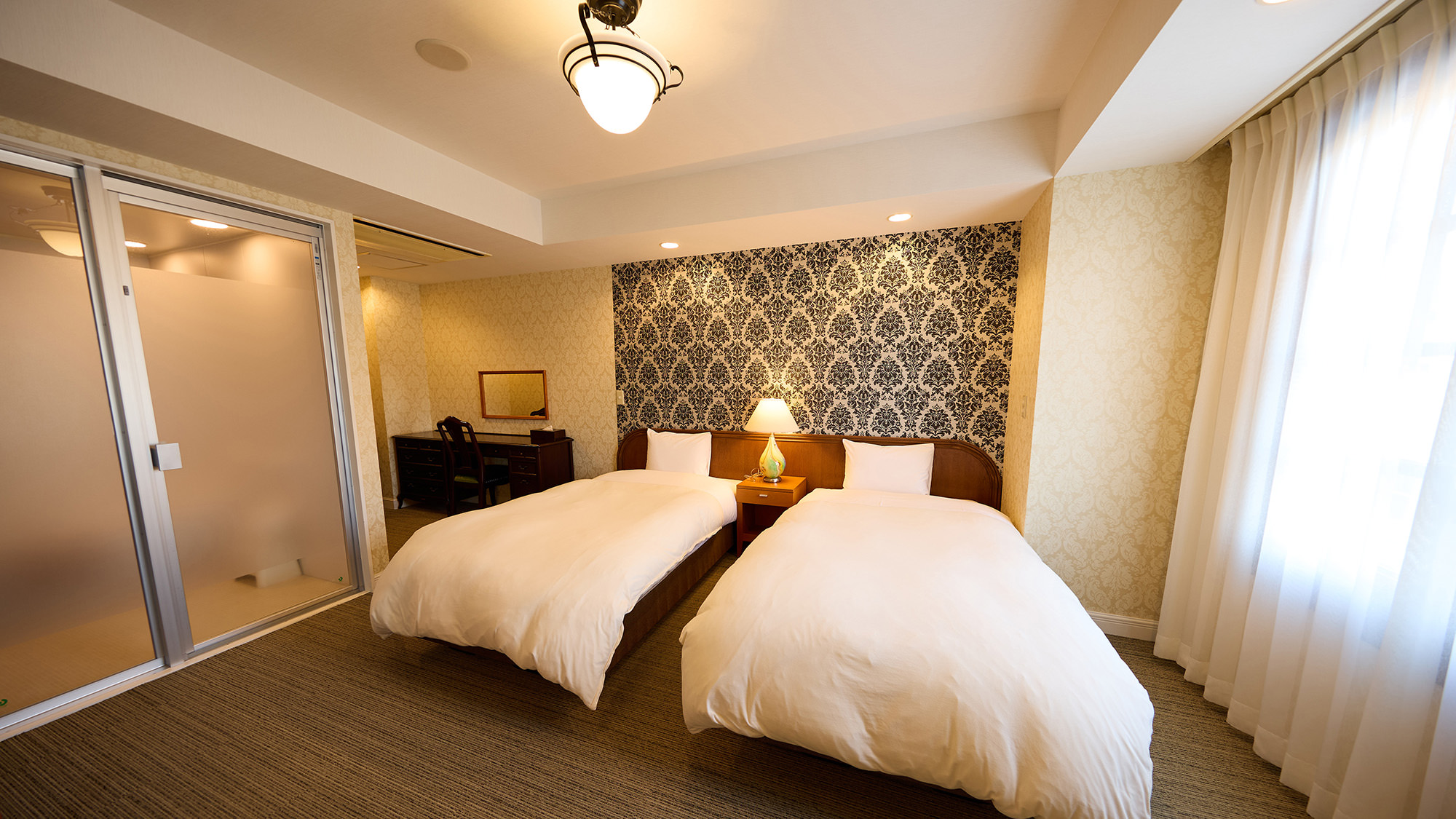 【禁煙】スイートツイン洋室