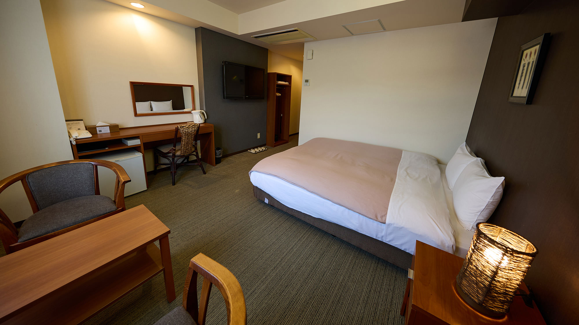 【禁煙】訳アリおまかせ部屋（におい、騒音等。部屋タイプ指定不可）