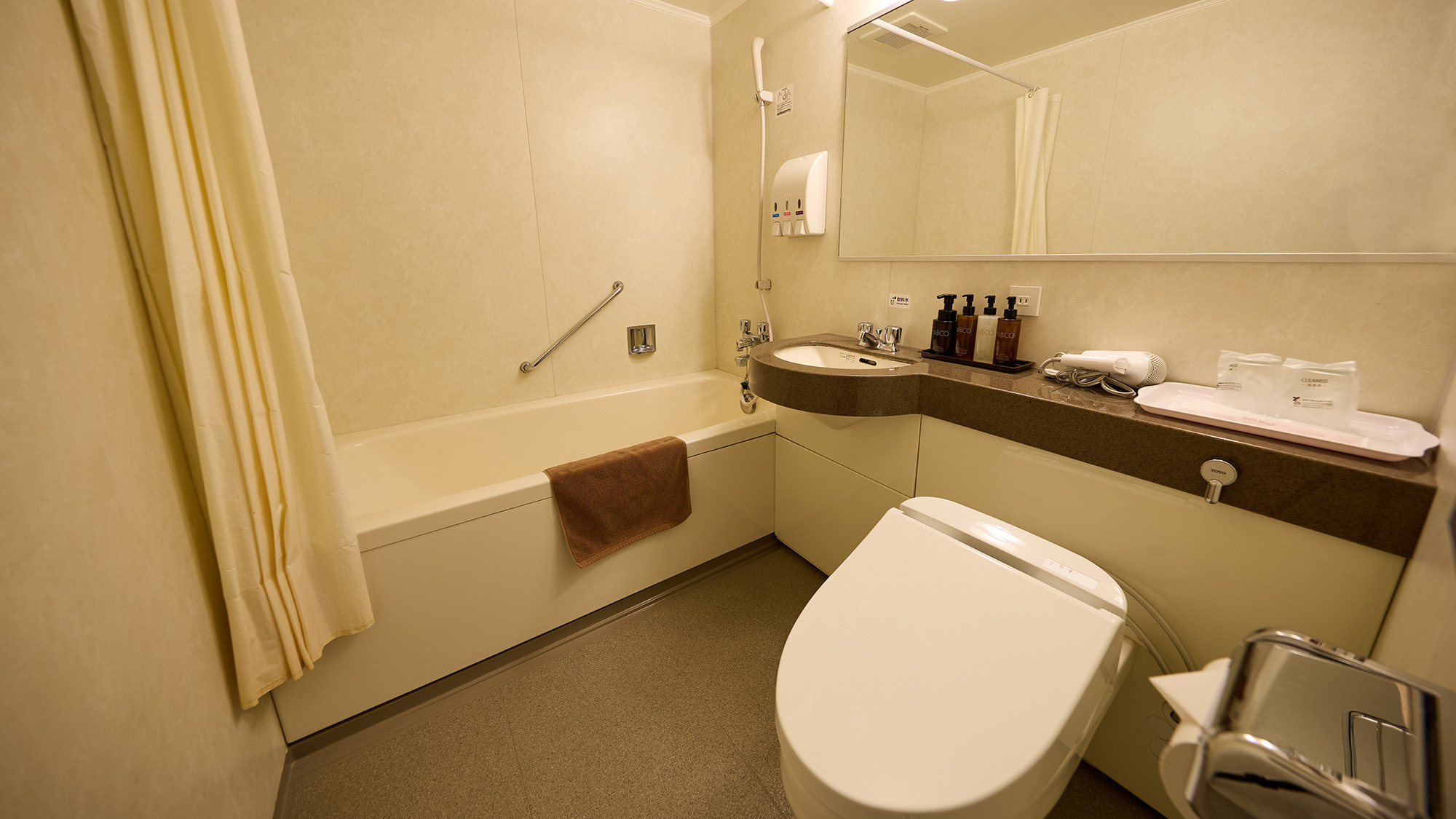 【禁煙】 ツイン洋室