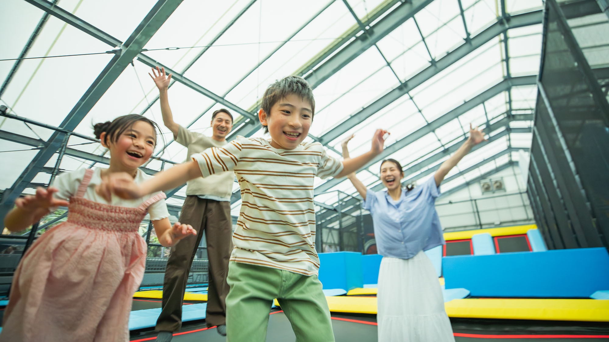 ★楽天限定SALE★２食付＜プレイランド・温浴施設・ラウンジ＞ぜ〜んぶ込のお得旅
