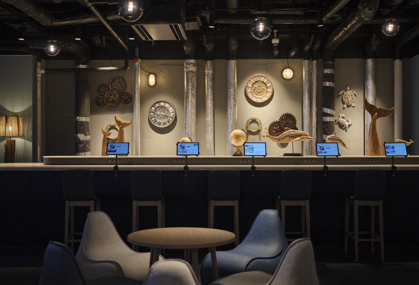 寝ころびラウンジ