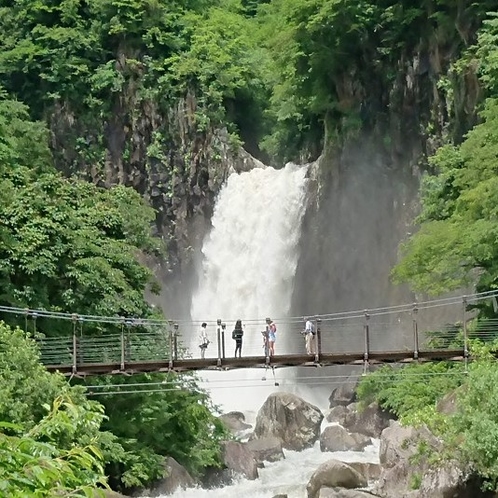 苗名滝　桟橋