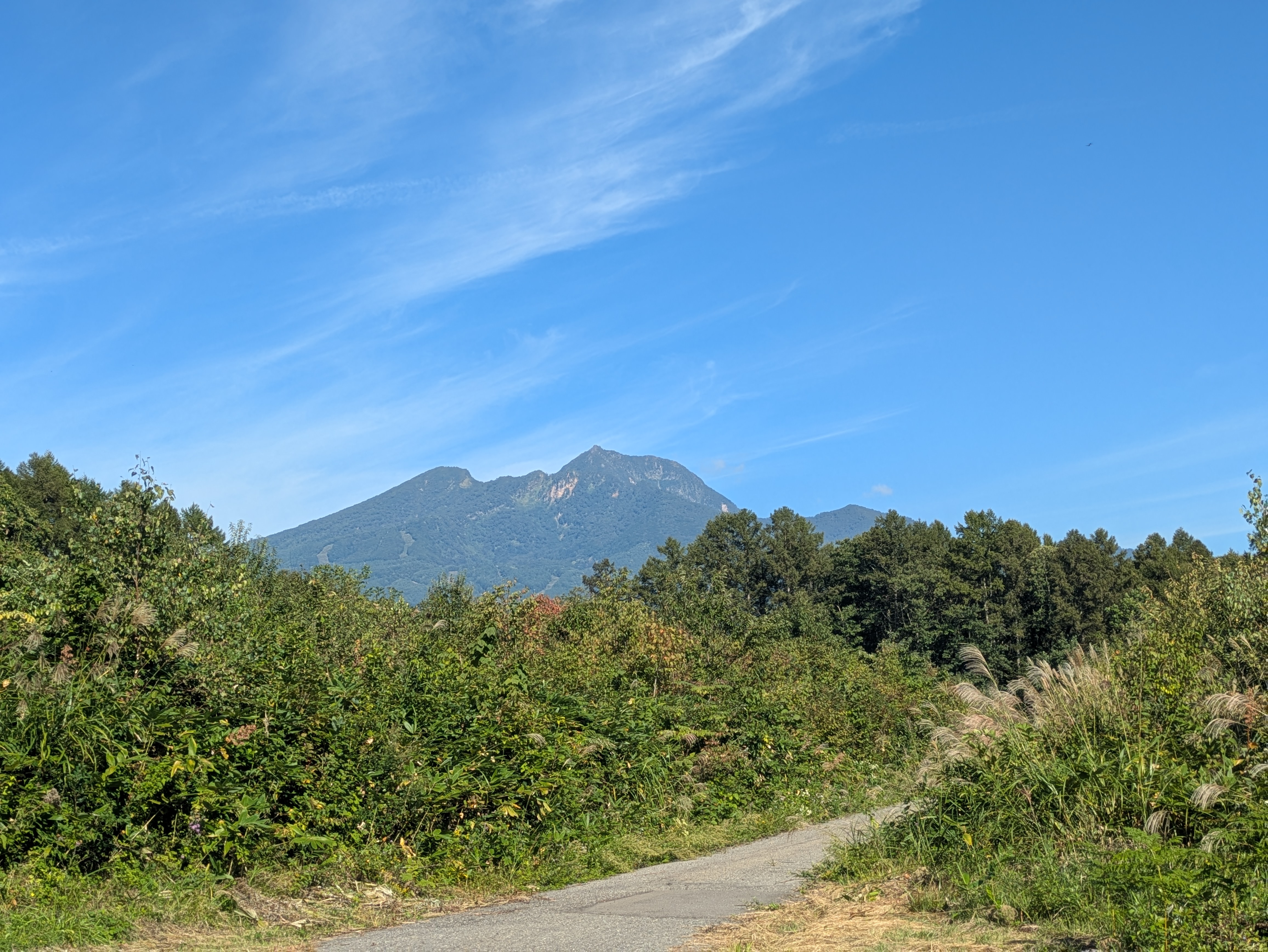 お宿前から見える妙高山