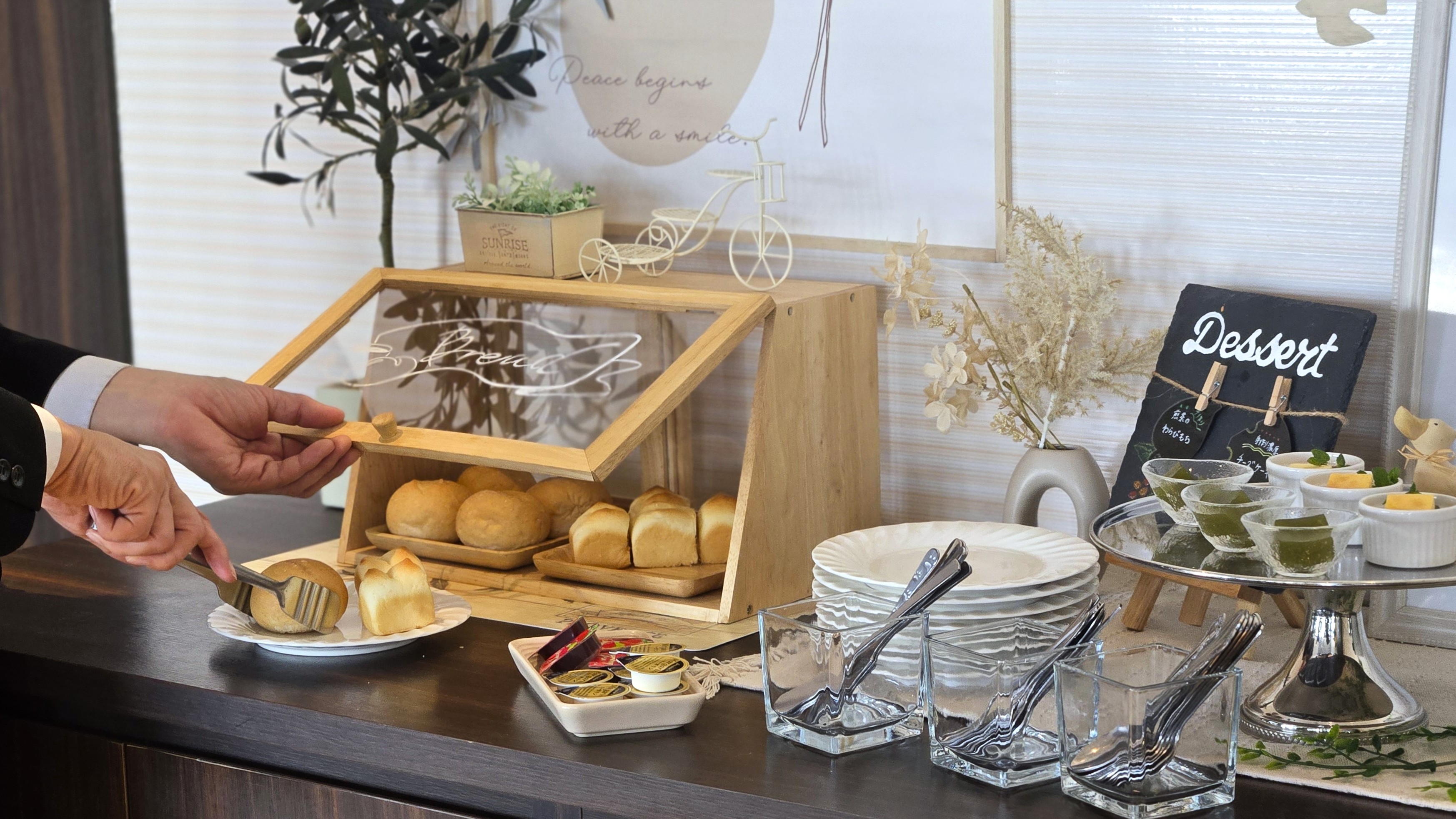 朝食バイキング