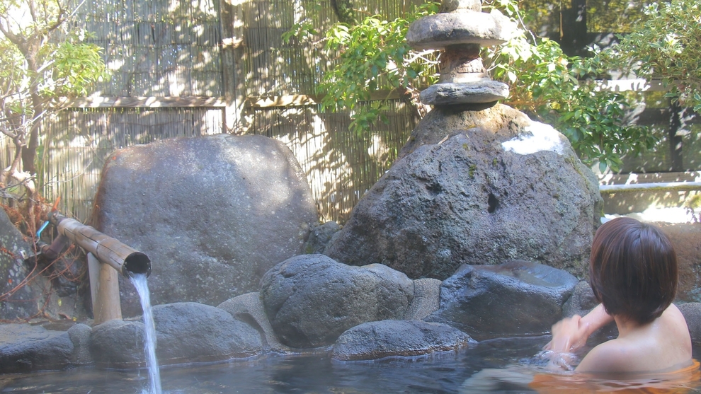 ●【1日２組限定】源泉かけ流し貸切温泉と県産和牛すき焼きであたたかなひと時を・・・≪1泊2食≫