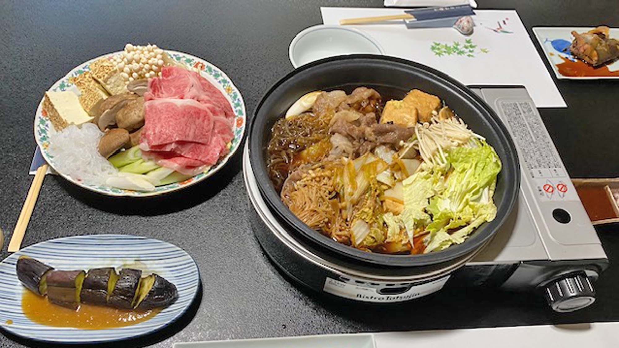 【冬季限定】1日2組限定♪源泉かけ流し貸切温泉と県産和牛すき焼きであたたかなひと時を・・・