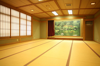 大広間（50名様まで対応可）