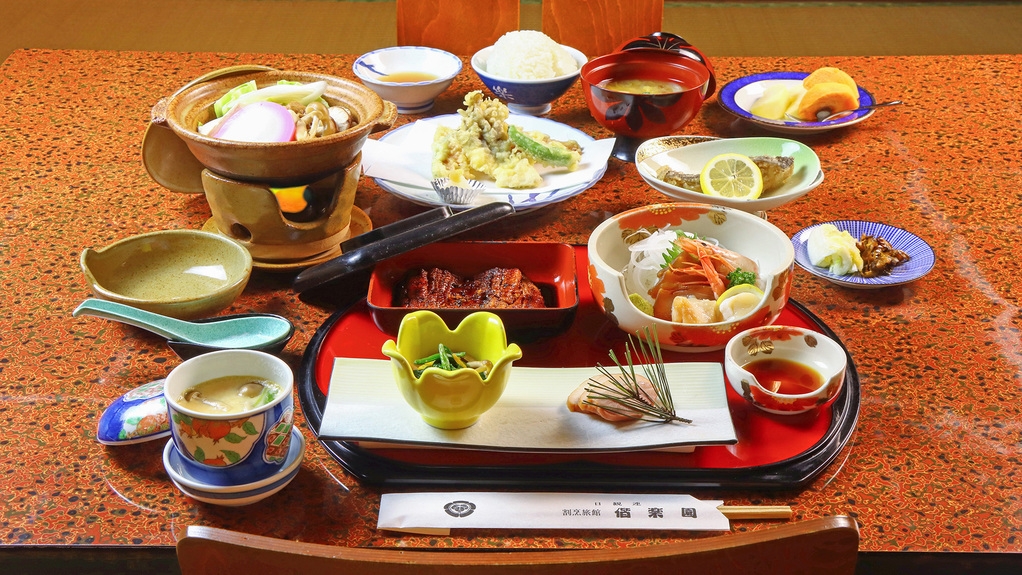 【部屋食／小峰城プラン】ご家族や記念日におすすめ♪お部屋でゆっくり味わううなぎ会席と南湖の景色