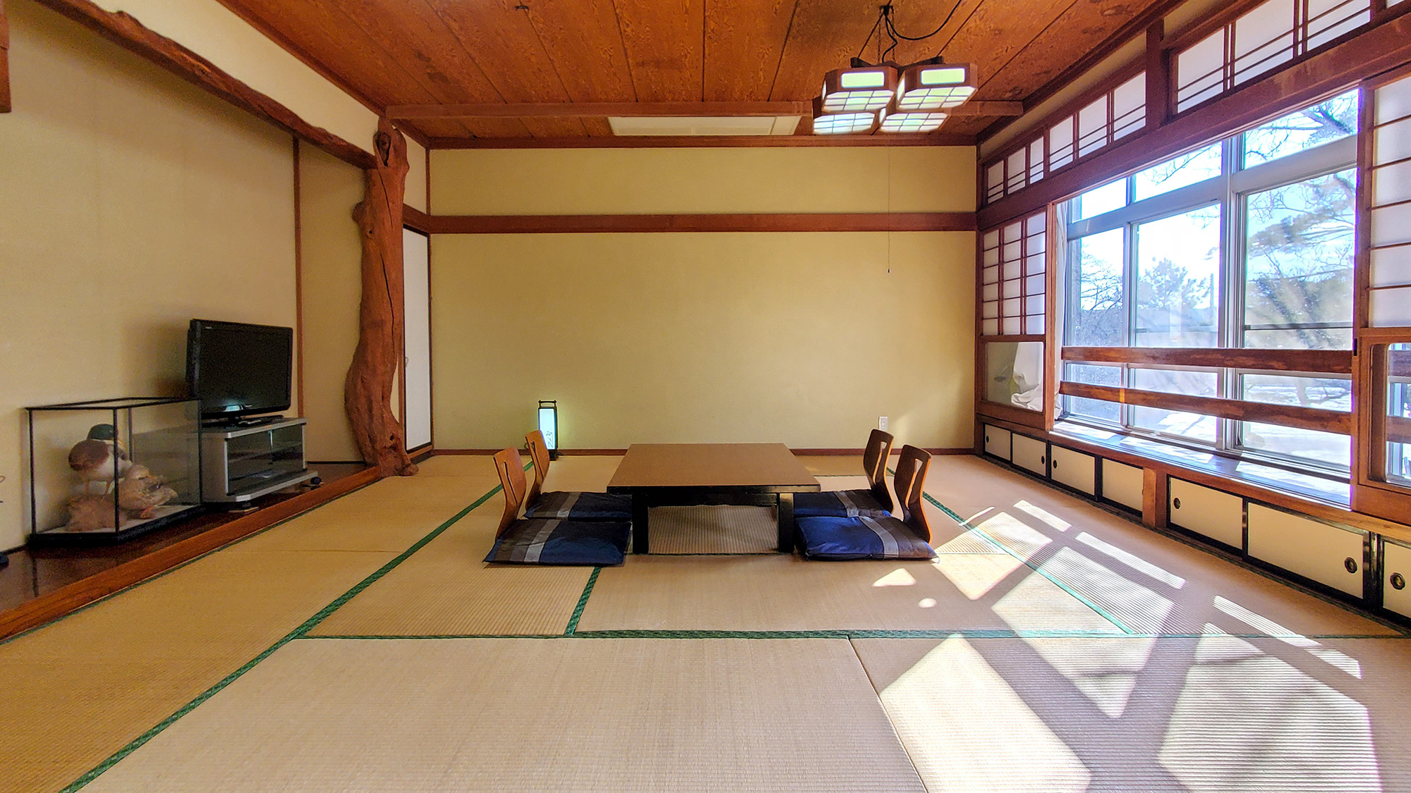 #16畳和室トイレなし客室「うめ」 