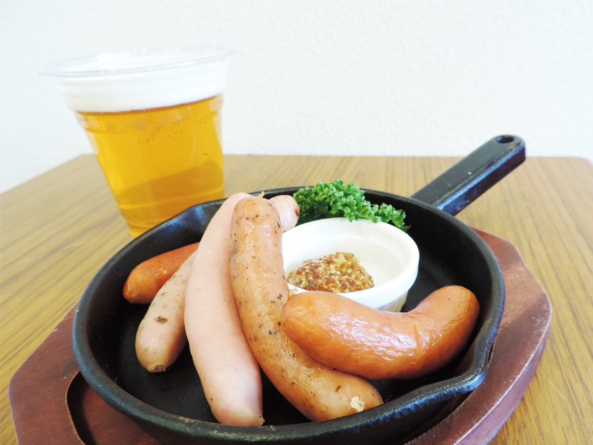 選べるおつまみ　ソーセージ盛合わせ