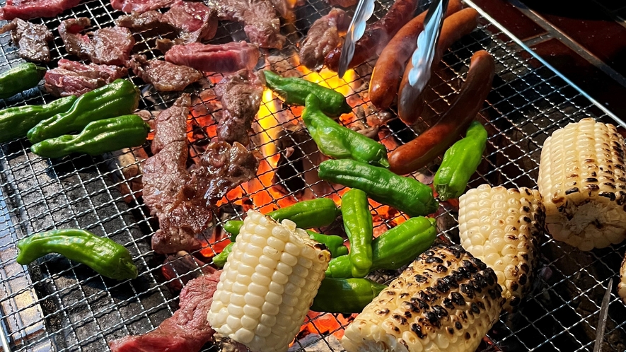 *食材はお持ち込みで♪車で5分圏内に美味しい精肉店や道の駅があるので食材には困りませんよ♪