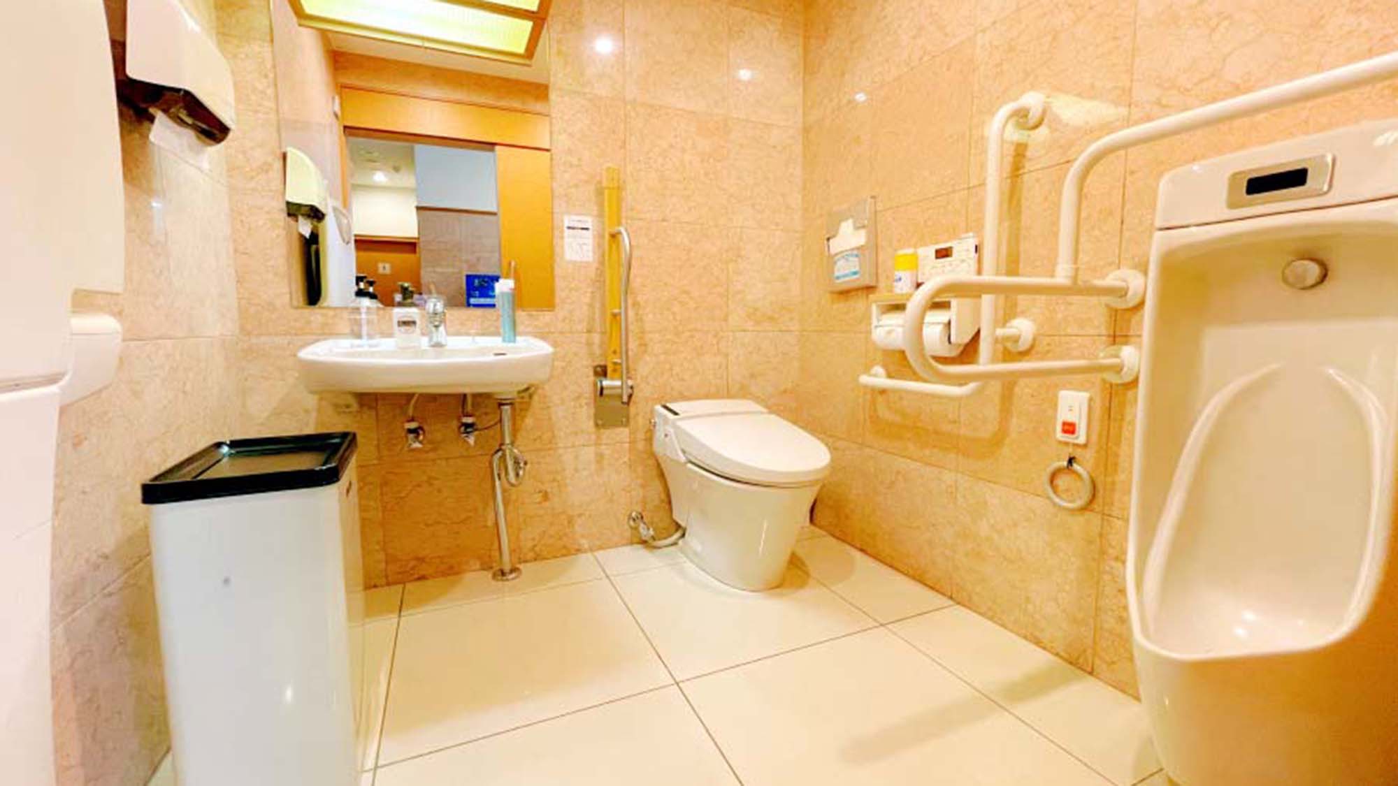 トイレ（ロビー）