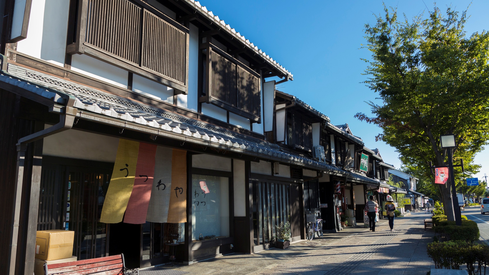 【夢京橋キャッスルロード】当館から車で約8分