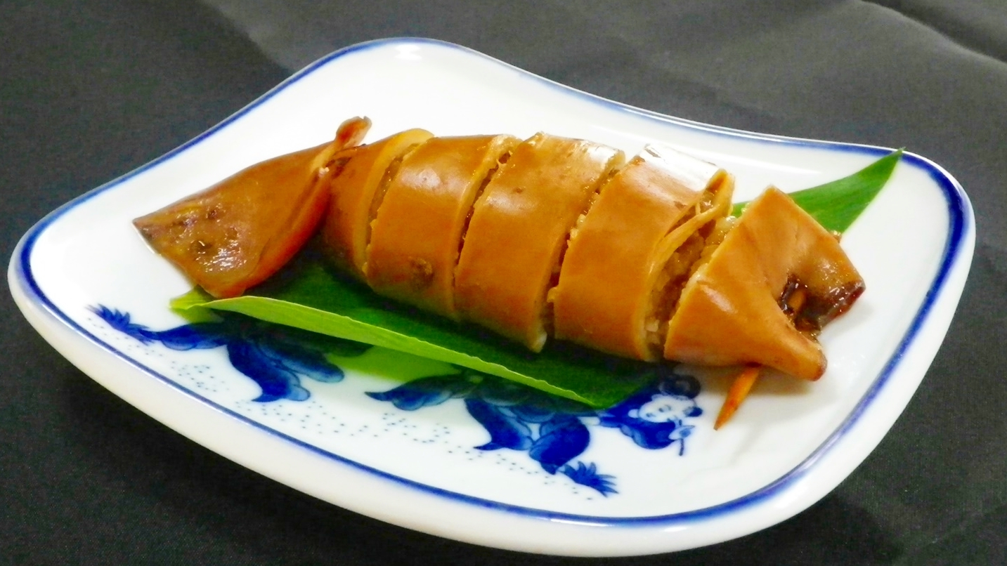 *【自家製イカ飯】もはや全国的にも北海道を代表する味覚となりました。
