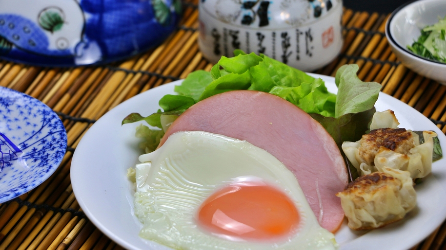 【1泊朝食付き】毎日変わる女将の手作り朝食★≪駅近☆好立地☆持込OK≫