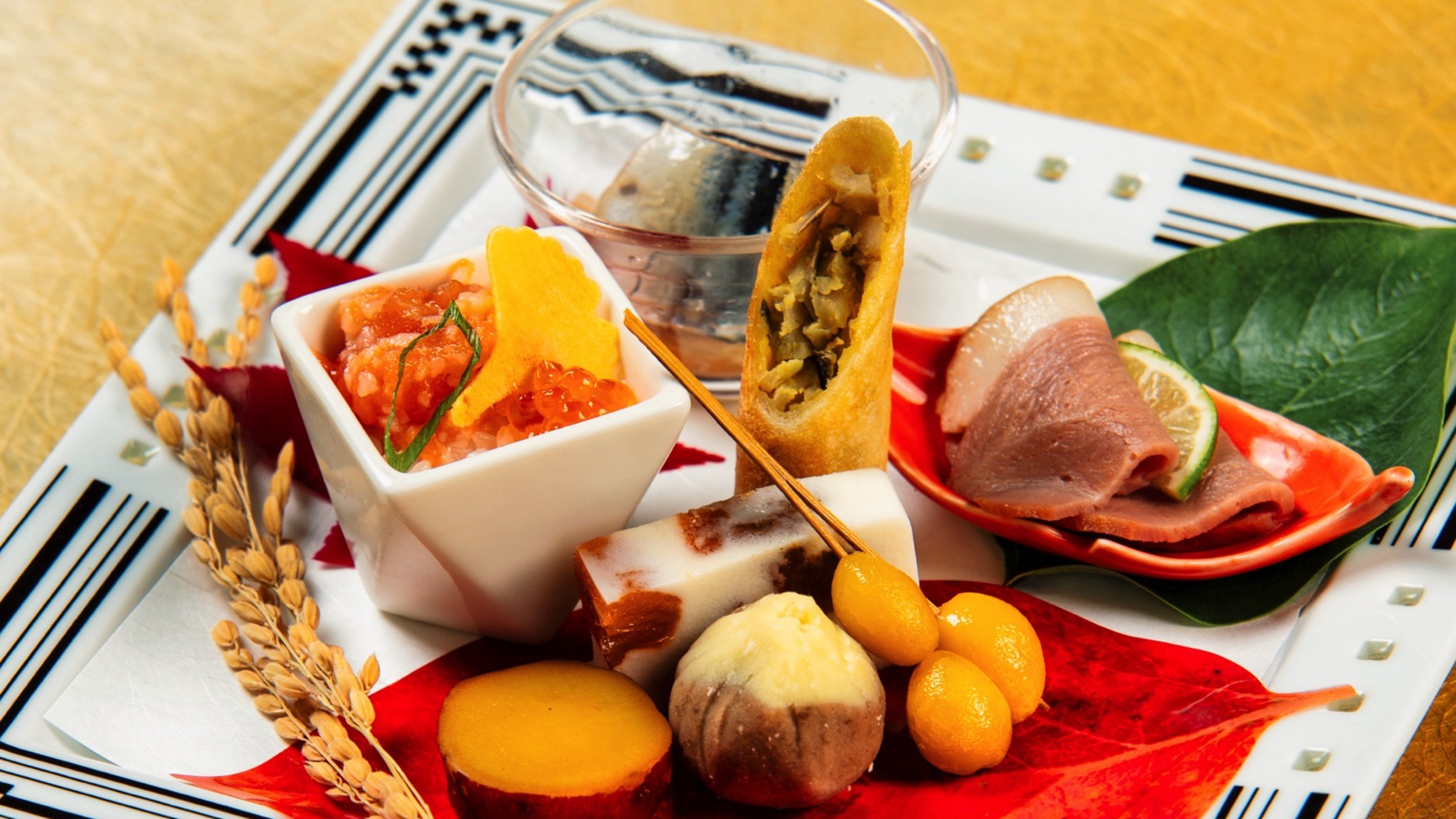 *【秋の夕食】前菜/丸十芋焼き・秋刀魚のアヒージョ風・柿チーズ寄せなど（変更になる場合があります）