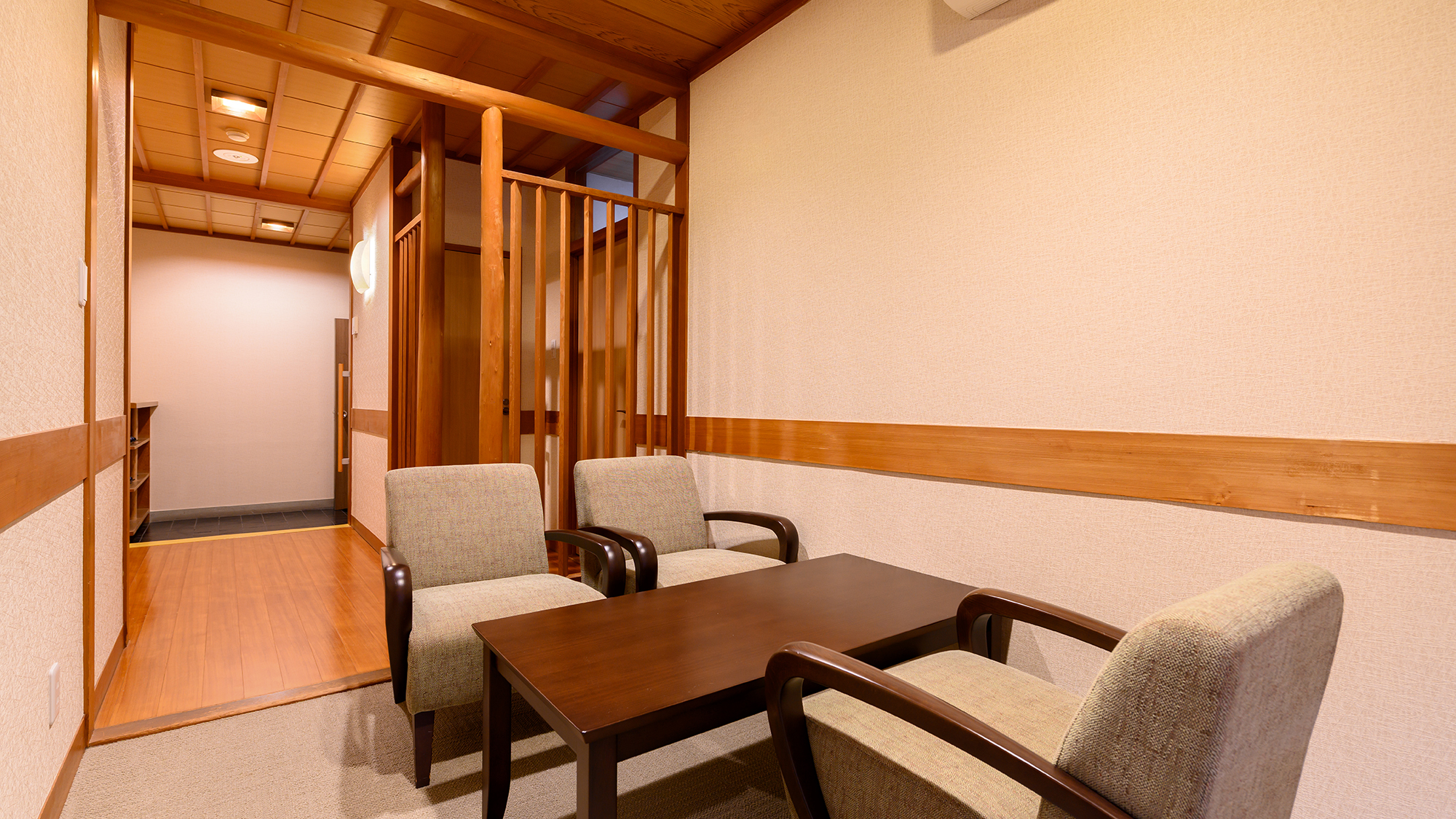 コンセプト和室（17畳・琉球畳）源泉かけ流しバスルーム