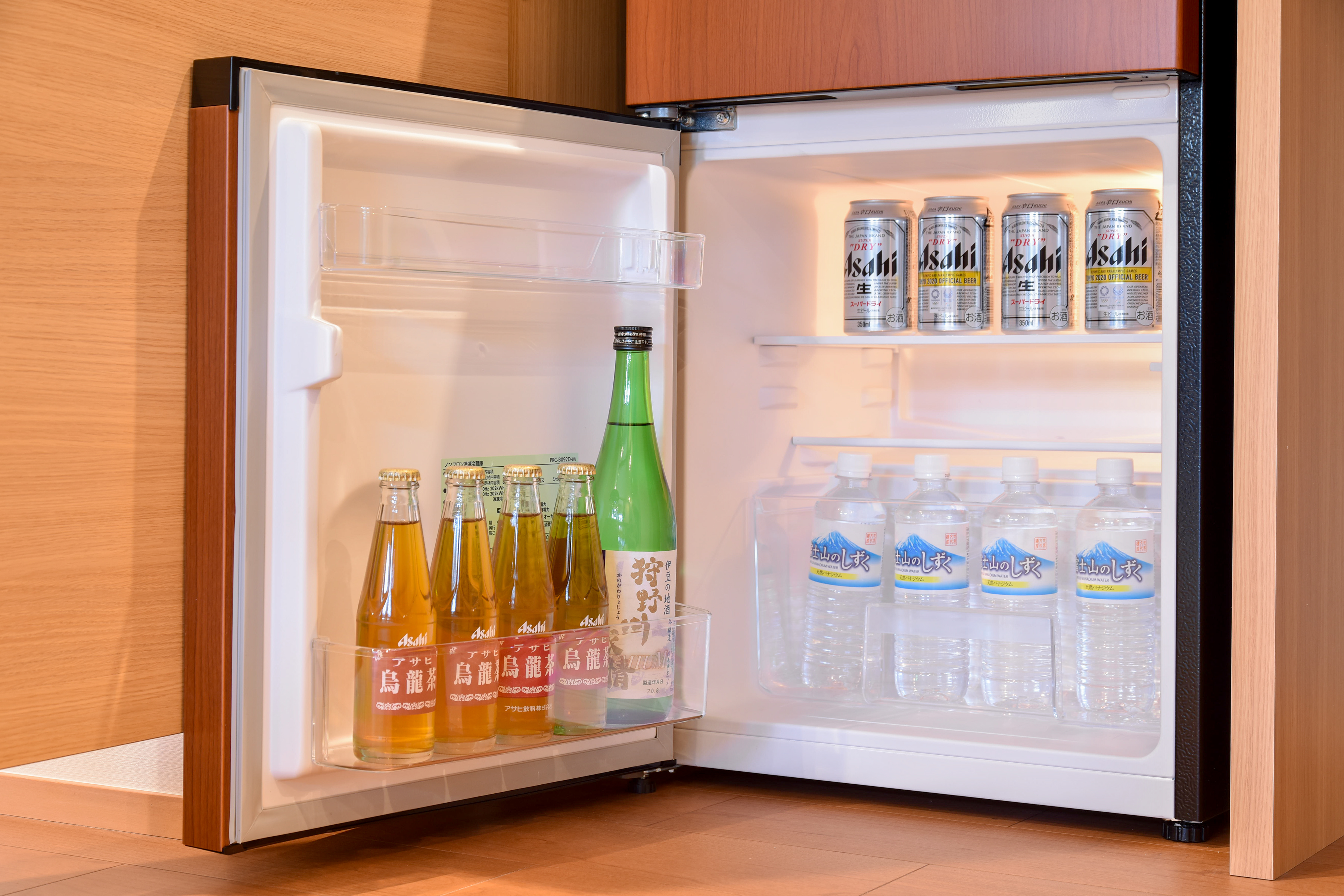 *冷蔵庫内のドリンク無料（特別室限定）