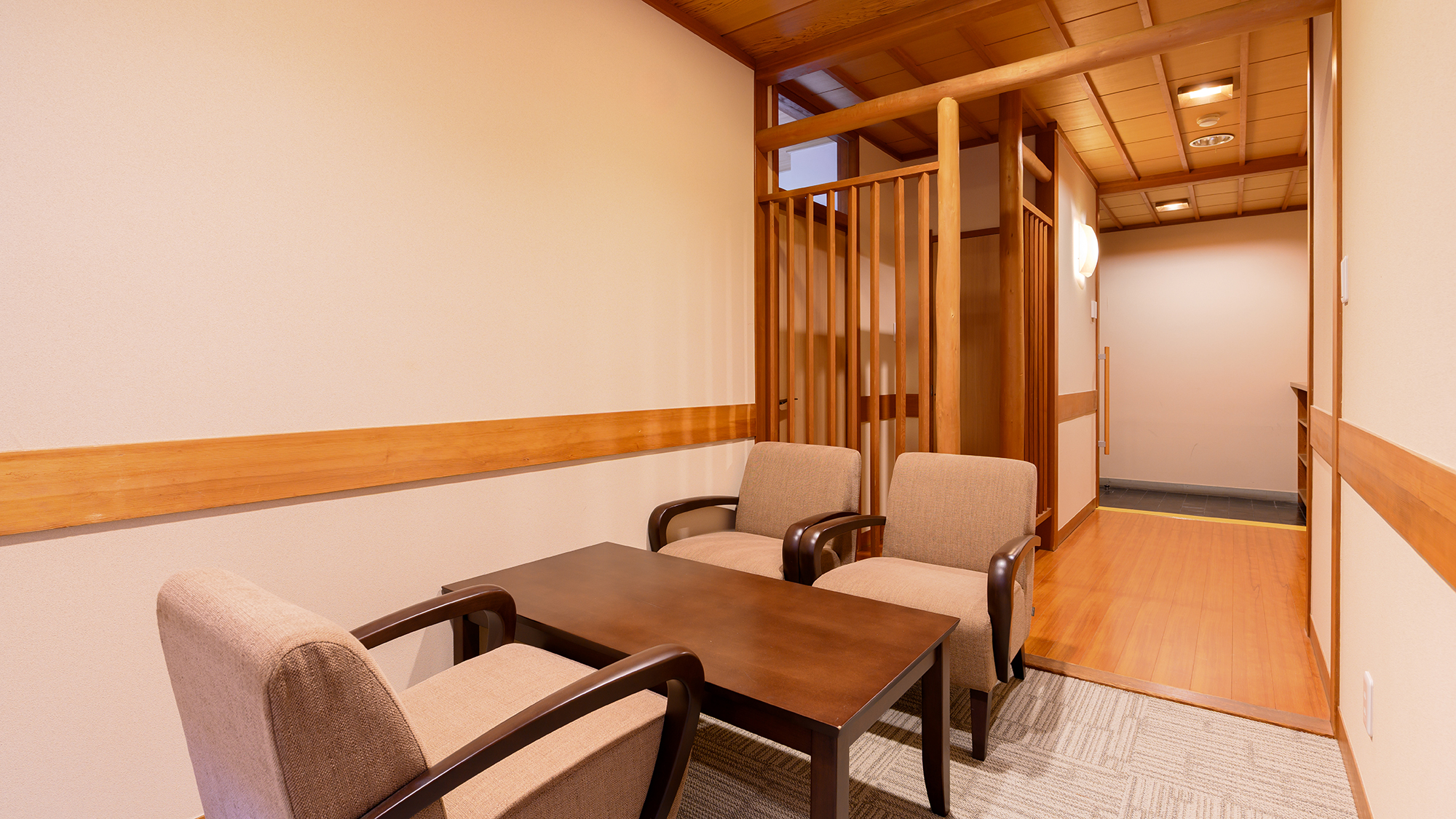 コンセプト和室（17畳・琉球畳）源泉かけ流しバスルーム