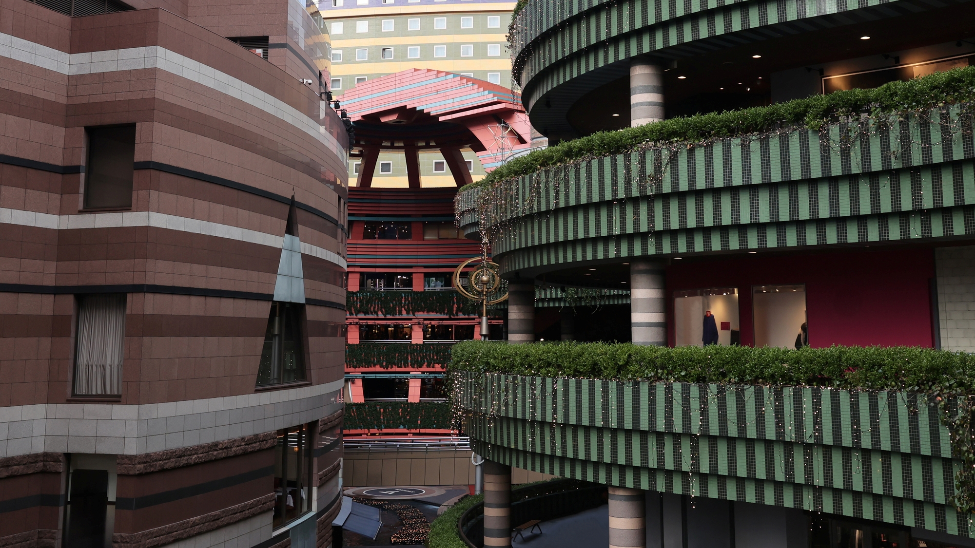 【当館から車で約7分】キャナルシティ博多