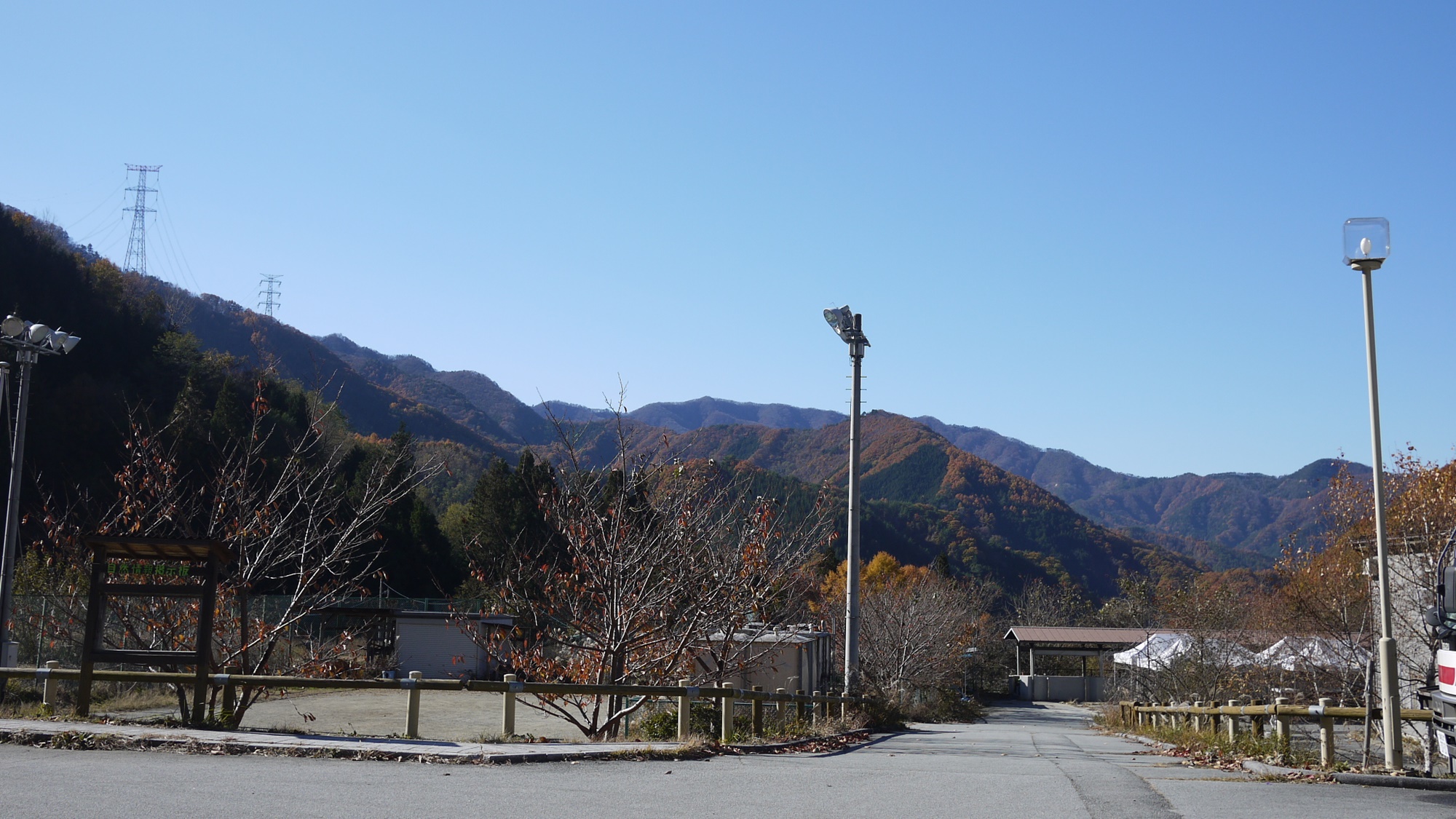 *【周辺】身近な里山から大菩薩嶺の山々まで様々な自然に触れることができます。