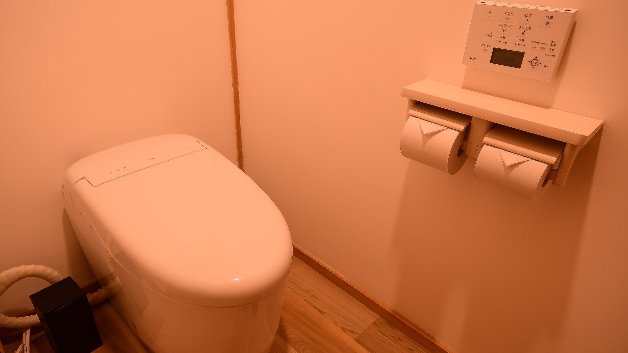 客室トイレ一例
