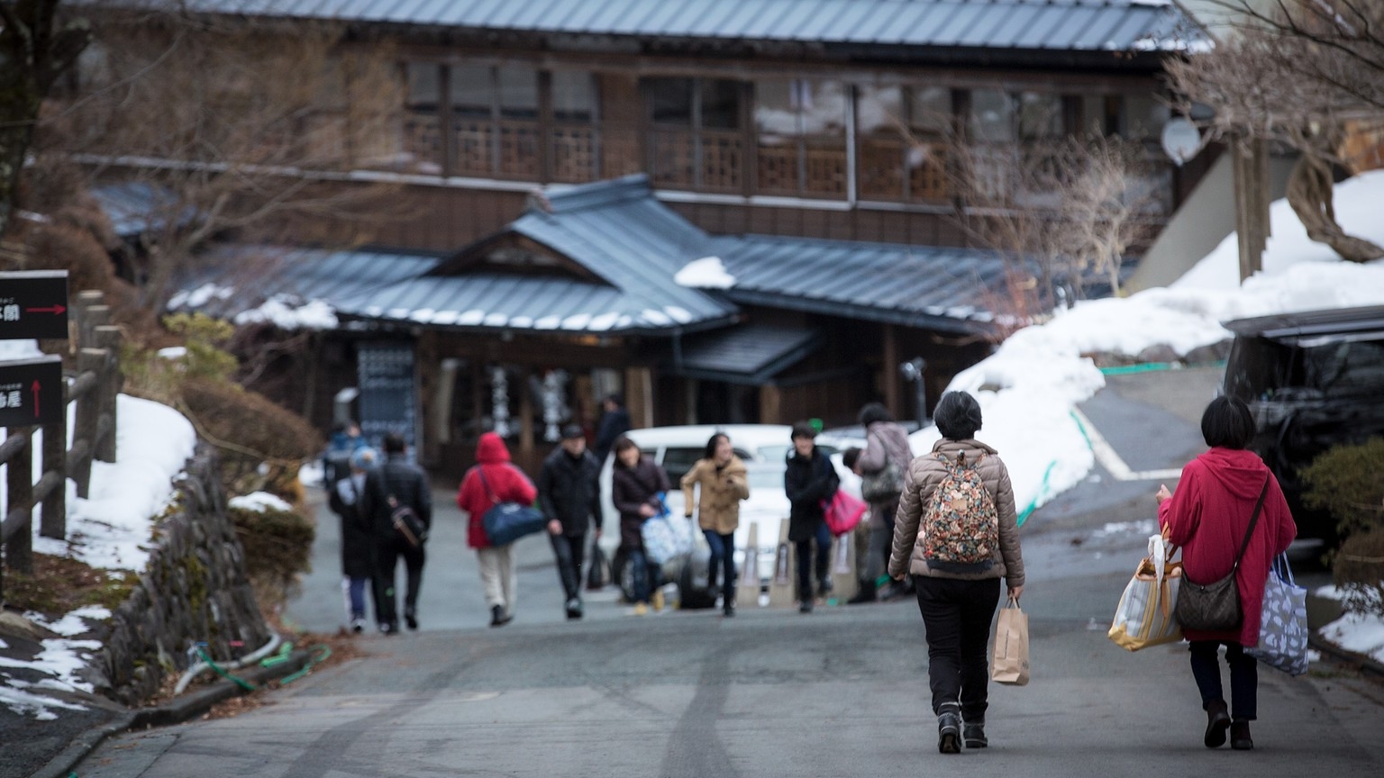 【自炊部湯治屋ベテランは夕食付】　-一度はお試しあれ！やはぎ定食の巻-