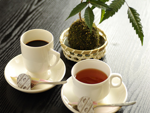 コーヒー、紅茶（朝食時に無料サービス中！）