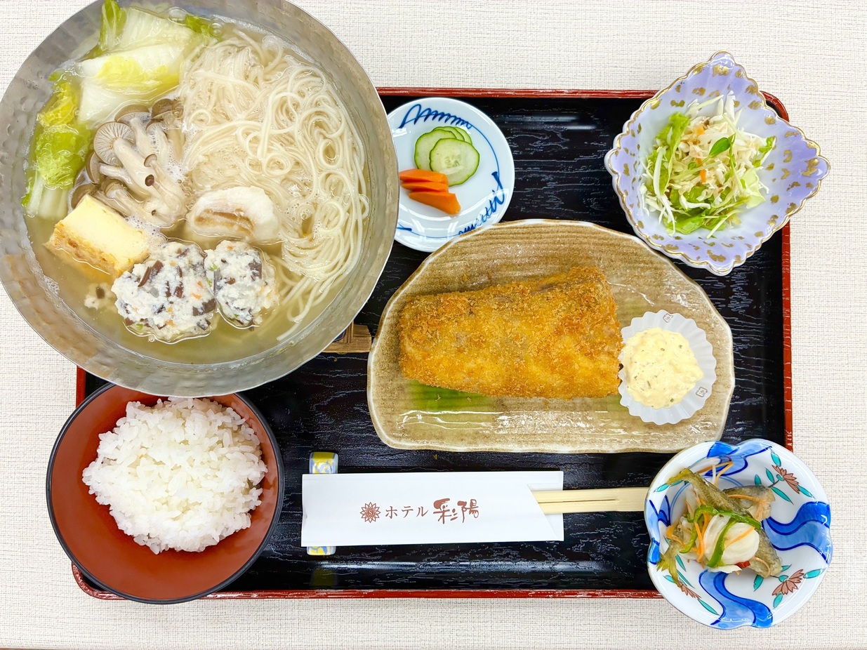 期間限定！定食プラン【あごだしいりやき鍋とシイラフライ定食】
