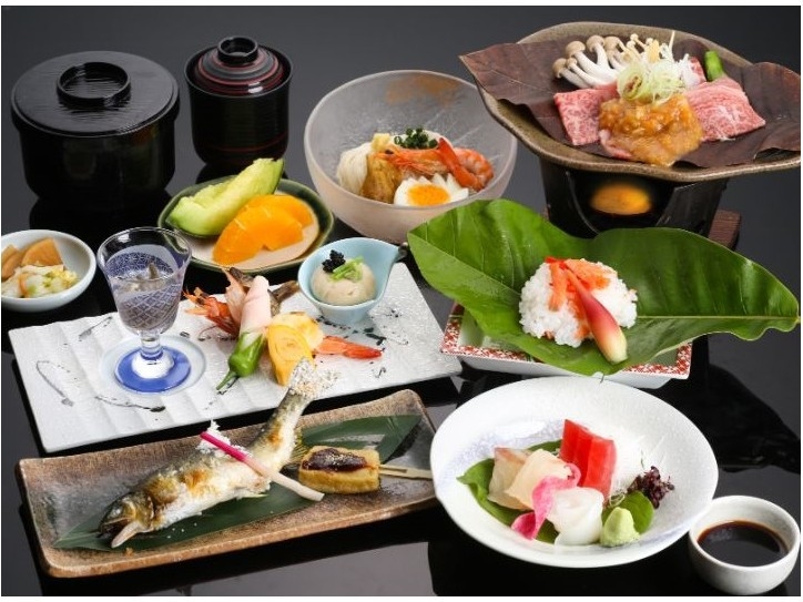 【下呂市内最大規模温泉】泉質抜群の美肌温泉＆贅沢飛騨料理≪季節の美輝 特選コース≫プラン