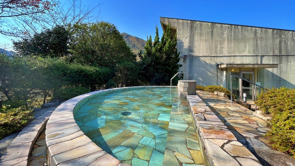 【飛騨牛しゃぶしゃぶコース】飛騨牛150ｇの贅沢な料理と温泉。鮮魚三種と〆のうどん《二食付き》