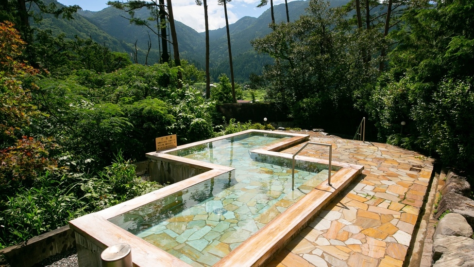 【飛騨牛会席】飛騨牛の朴葉味噌焼き×飛騨牛炙り握り×飛騨牛ステーキ］