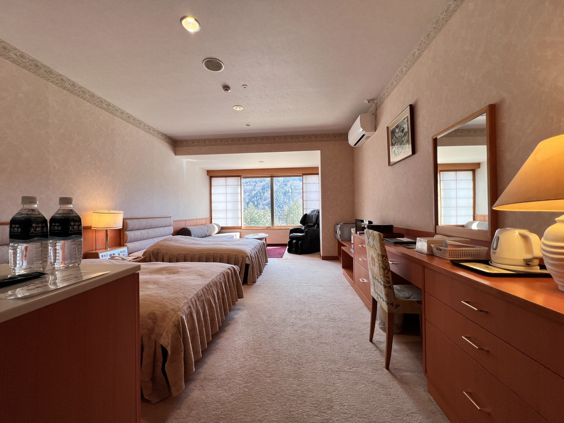 ★【1室限定マッサージチェア付洋室】セミダブルツイン