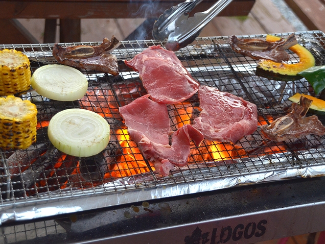 テラスでBBQ