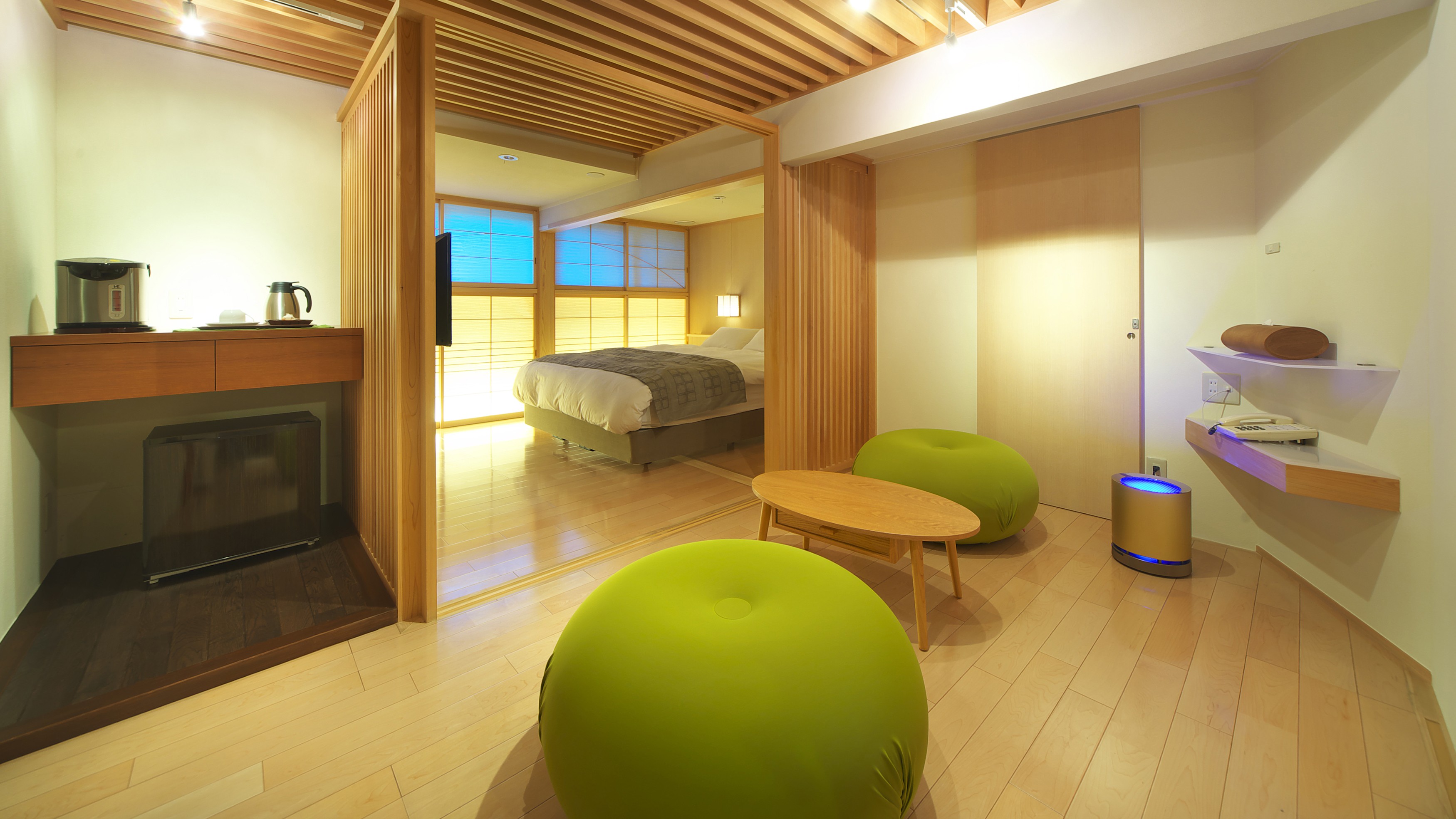 ダブル洋室【秋桜】