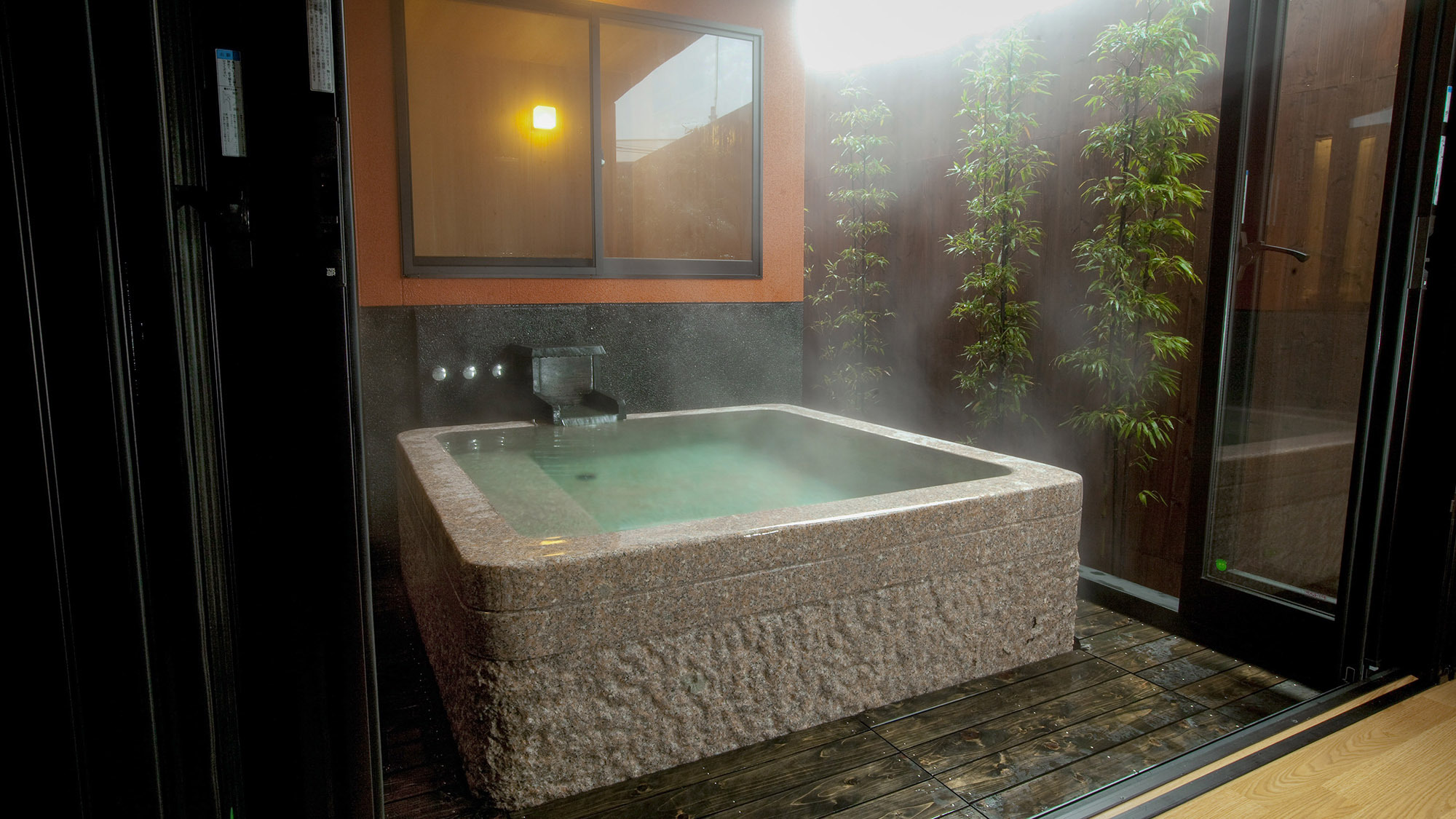 ・【心徳-しんとく-】半露天