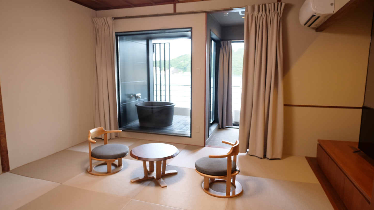 307S3JR【禁煙】スタンダード露天風呂付和室 内風呂なし