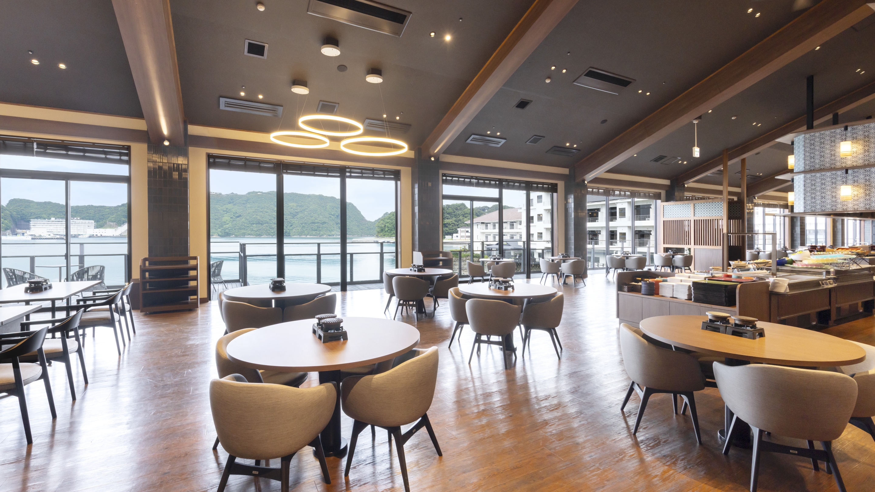 お食事スペース