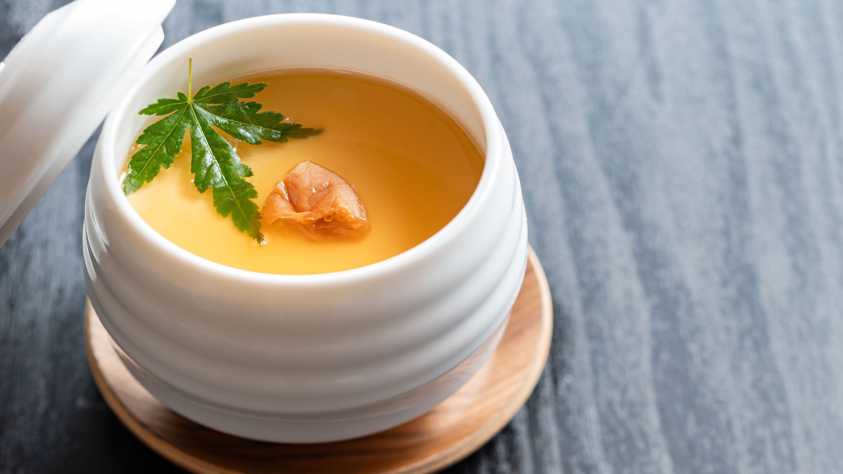 南高梅の茶碗蒸し　※イメージ