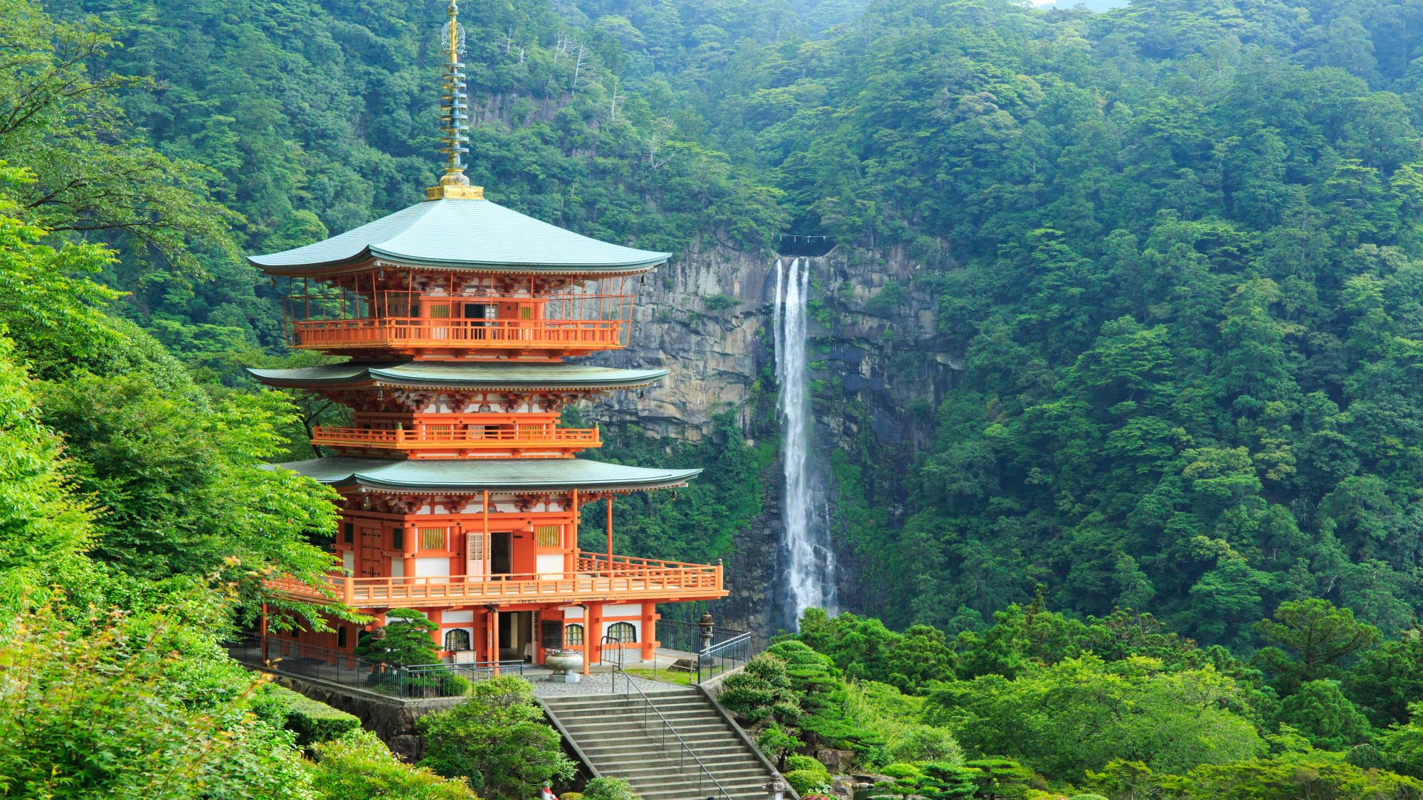 世界遺産 熊野那智大社と那智の滝