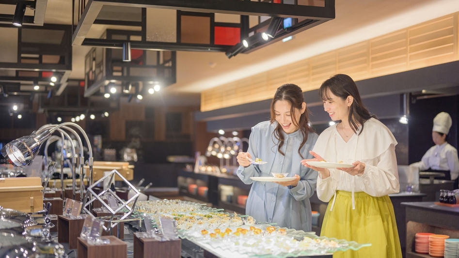 【1泊2食付】夕陽百選のロケーションを楽しむ温泉リゾートホテル 基本バイキングプラン