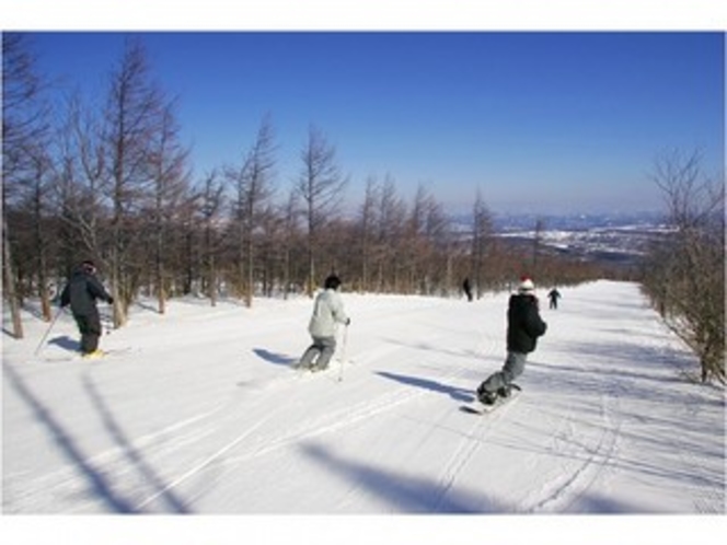 青空の下、キレイなシュプール！