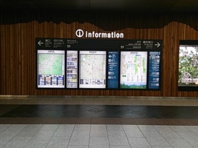 アクセス①　長野駅到着！！　改札を出たら右手、善光寺口へ