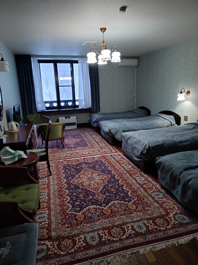 ２０３フォース