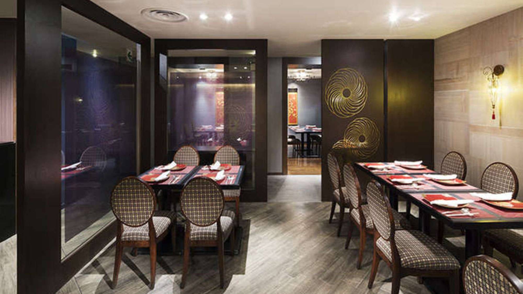 〜広東料理でいつもとは違ったクリスマスを〜 皇家龍鳳ディナー付プラン（2部　19：30〜）