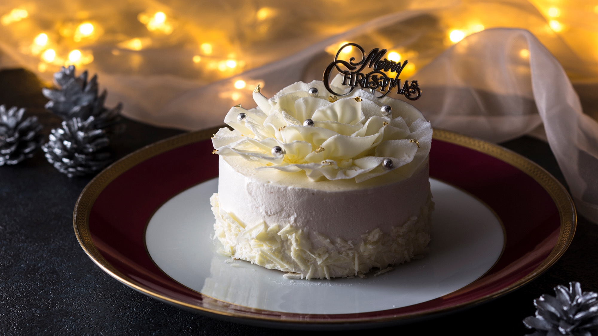 【1日3室限定】パティシエ特製クリスマスケーキ付プラン　〜食事なし〜