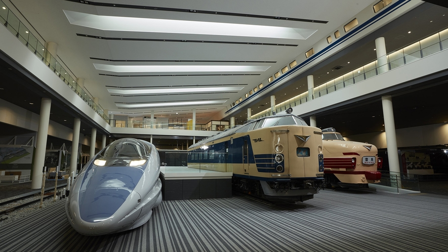 【京都鉄道博物館】知的好奇心を大いにくすぐる日本最大級の鉄道博物館